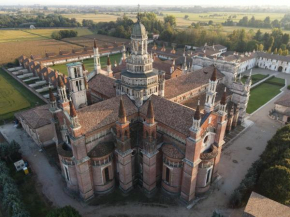 A due passi dalla Certosa